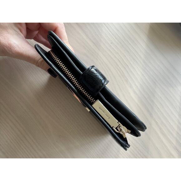 NWT Kate Spade Bridget Crinkle Patent Medium Compact Bifold Wallet Black $199 - Picture 4 of 5